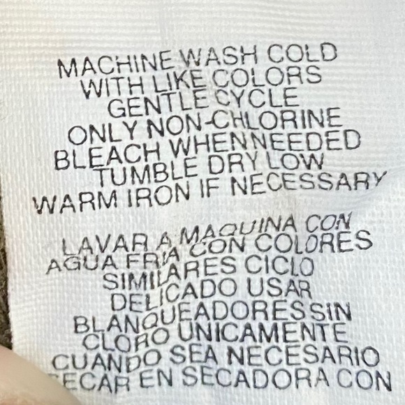 SALE 🕐❣️ Army Green Top - Picture 4 of 4